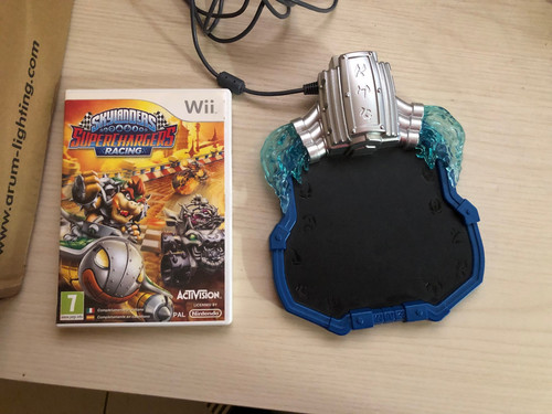 Wii skylanders superchargers - -,
