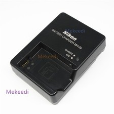Caricabatteria originale Nikon MH-24 per EN-EL14 EN-EL14A D5100 D5200 D5300 D5500 D5600