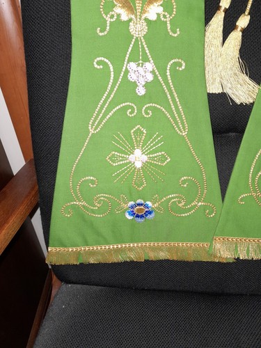 Stola sacerdotale taglio