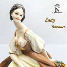 Scultura "Lady whit Bouquet"