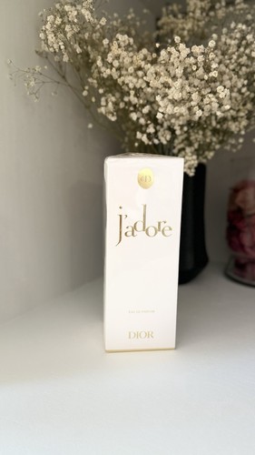 New dior adore eau parfum - new,