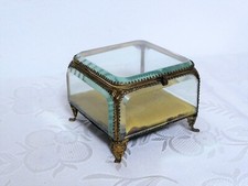 Grande portagioie stile