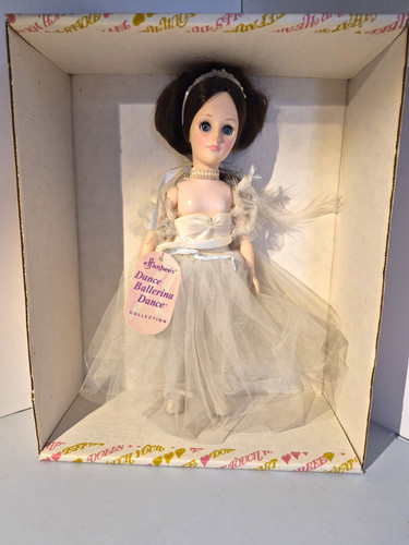 Effanbee ballerina danza lago