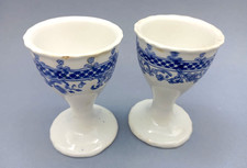 SET DUE ANTICHI PORTA UOVA