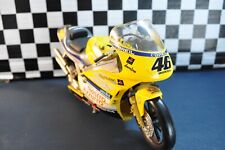 HONDA NSR 500  NASTRO AZZURRO V.ROSSI WORLD CHAMPION 2001  GUI LOY 1:10