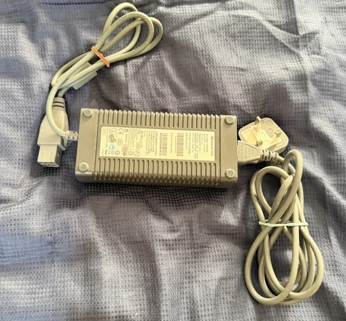Alimentatore ufficiale