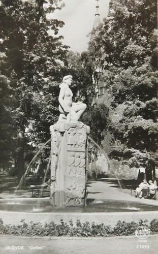 Skovde gyllen bellissima - "gyllen",