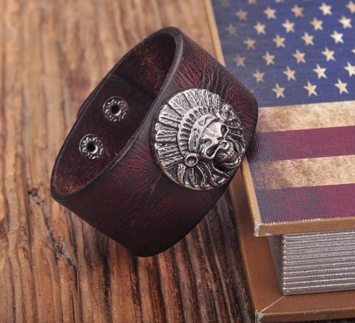Bracciale uomo pelle borchie