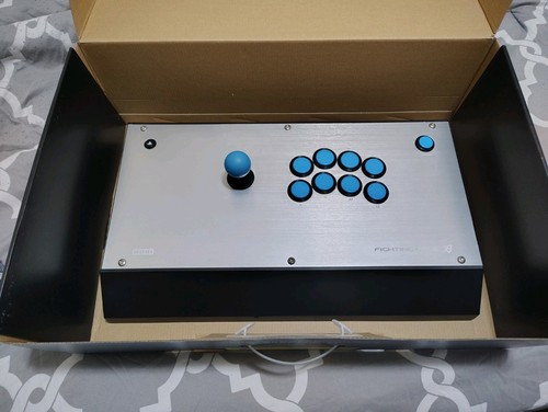 Fightstick personalizzato hori - fightstick,
