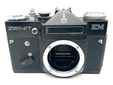 KMZ Zenit EM SLR Olympia 35 mm