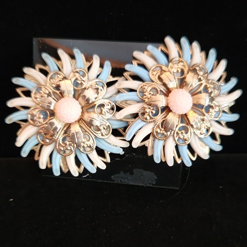 Orecchini clip con fiori - a,
