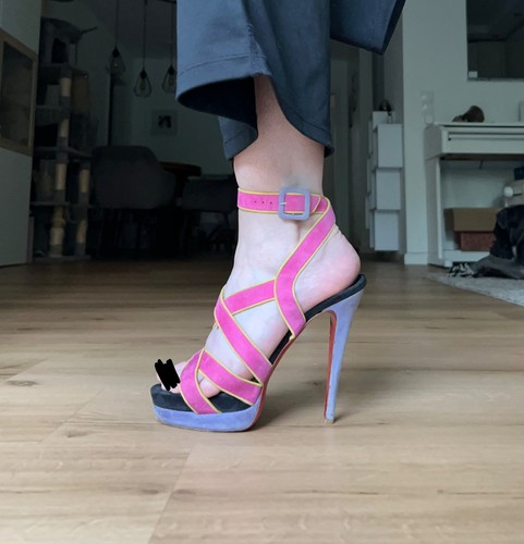 Christian louboutin sandali - louboutin,