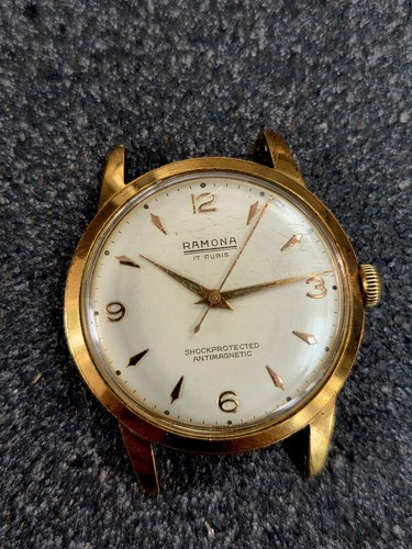 Riparazione ricambi orologio