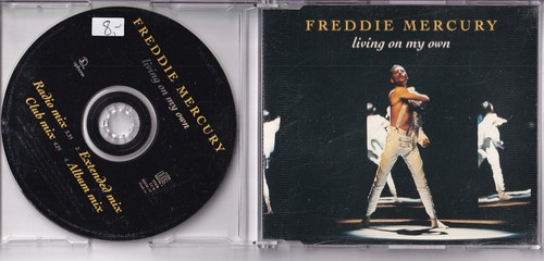 Freddie mercury living - freddie,