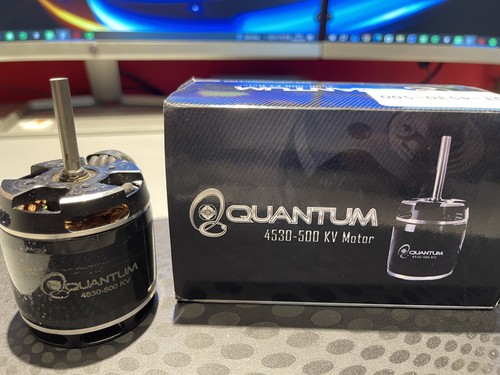 Quantum motor 4530 500kv 12s - 4530, -500kv