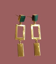 Incredibile orecchino pendente