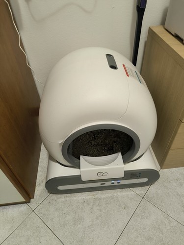Lettiera automatica per gatti