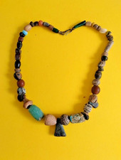 COLLANA DI PROVENIENZA NORD