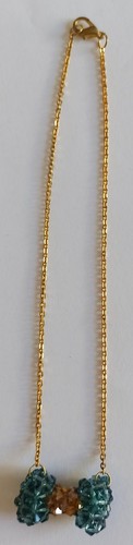 Collana fatta mano con - mano,