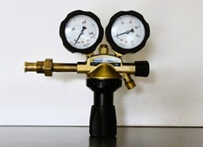 Manometro riduttore azoto 30 bar, venduto da  Andreani cod 1120