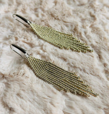 Orecchini con perline in