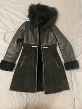 Capotto in vero montone con il