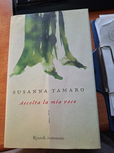 Libro ascolta mia voce - mia,