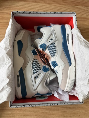 Jordan blu militare - 4,