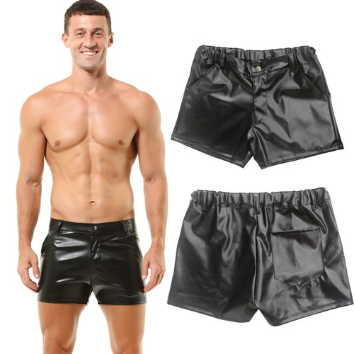 Pantaloncini corti stretti