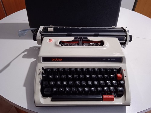 Macchina scrivere meccanica - macchina,