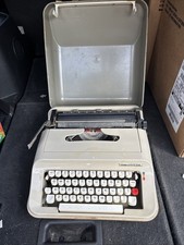 MACCHINA DA SCRIVERE MANUALE