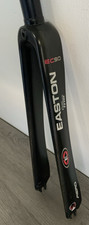 EASTON EC90 FORCELLA SENZA FILETTATURA 700C 1 1/8 POLLICE FULL CARBON 370 GRAMMI 260 MM STERZO