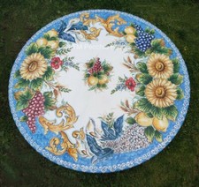 Tavolo in pietra lavica vietrese maiolicato a mano rotondo da 100 cm di diametro