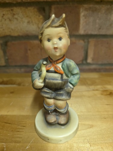 Goebel hummel figurine trumpet - goebel,