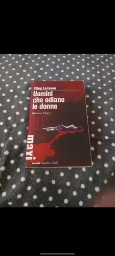 Uomini che odiano donne - che,