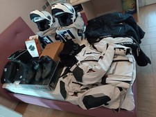 Stock abbigliamento moto usato