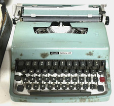OLIVETTI Lettera 32 Vintage
