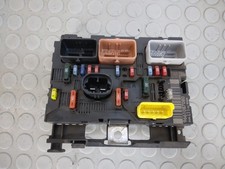 16237 Centralina portafusibili