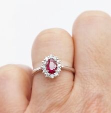 Anello da donna realizzato in