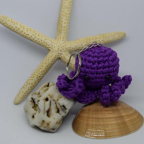 Portachiavi amigurumi forma - , di