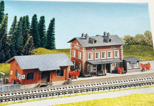 Kibri scala 37396 stazione - n,