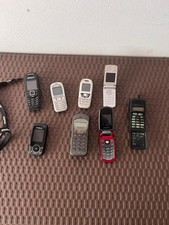 LOTTO 8 TELEFONI CELLULARI