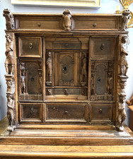 Monetiere antico del - monetiere,