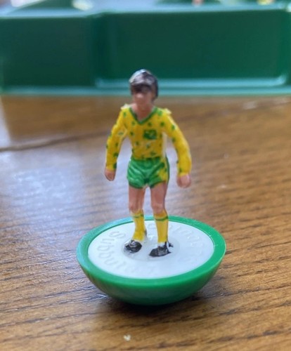 Subbuteo 63000 772 norwich - subbuteo,