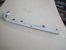 Modanatura faro destro bianco