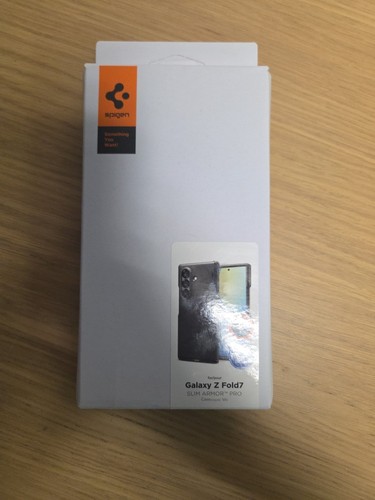 Spigen custodia galaxy - spigen, z