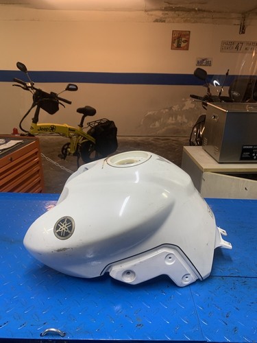 Serbatoio benzina yamaha 03 - serbatoio,