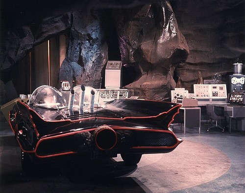 Batman bat cave - serie, tv