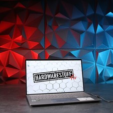 Asus ZenBook 15 con ScreenPad