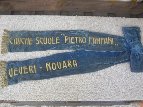 Novara 1930 coccarda - novara, labaro